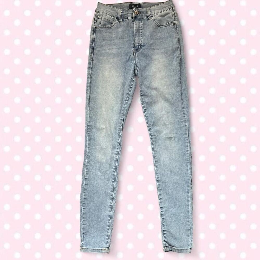 Curve-appeal Women's Blue Jeans